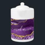 Tetera Mármol Purpurina de oro morado Nombre personalizad<br><div class="desc">Tetera con Agate Violet Gold Purpurina Geode Nombre personalizado Sparkle Marble Personalizado Cumpleaños - Aniversario o Regalo Boda / Proveedor - Añadir su nombre - Texto o Eliminar - Hacer su regalo especial - Redimensionar y mover o eliminar y agregar texto / elementos con herramienta de personalización. Diseño de MIGNED....</div>