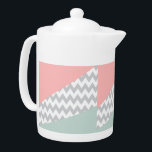 Tetera Mint y coral de Chevron gris<br><div class="desc">Esquinas diagonales verdes y coralinas de menta con un chevron gris central-</div>