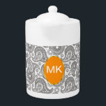 Tetera Tangerine Black Paisley<br><div class="desc">Acentos de naranja tangerino en este paisley blanco y negro - Hemos dejado todas las imágenes usadas en este personalizable de diseño - Puedes jugar con ellos en el contenido de tus corazones- Haz clic en el botón "Personalizar esto" del naranja y resalta la imagen que quieres eliminar, cambiar el...</div>
