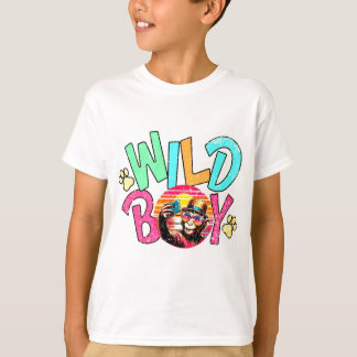 Texto en una camiseta con letras estilizadas y col