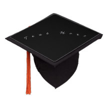 Texto personalizado de borla negra impreso con est