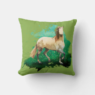 The wonderful almohadas horse Greenery