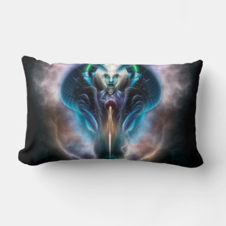 Thera La Reina Etérea Almohada Decorativa Lumbar