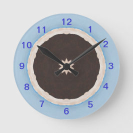 Tiempo para el reloj de pared de crema de chocolat