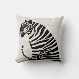 Tigre majestuoso: almohada Kilim blanca y negra