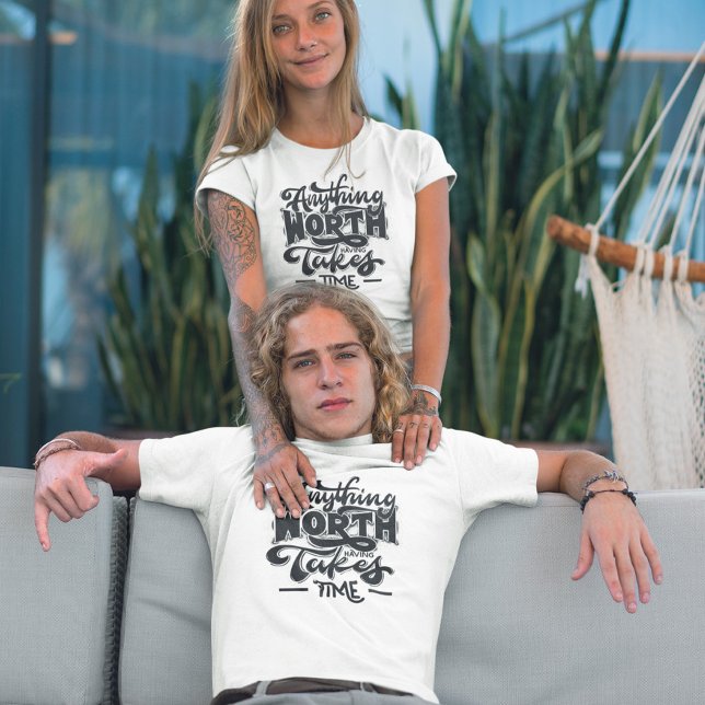 Tipografía eterna: Un diseño retro de camisetas (Subido por el creador)