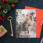 Tipografía retro tarjeta de vacaciones de fotograf<br><div class="desc">Tipografía retro navidades de fotografía modernos. Los colores de texto y fondo se pueden personalizar. Parte de una colección</div>