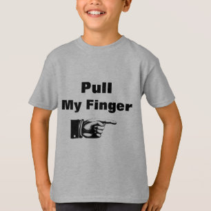 Tire de la camiseta de mi dedo