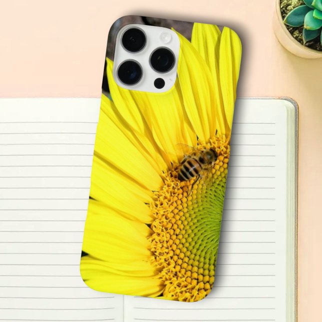 title_seo2 Fotografía De Abeja En El Barrio Del Girasol (phone case back bee on sunflower )