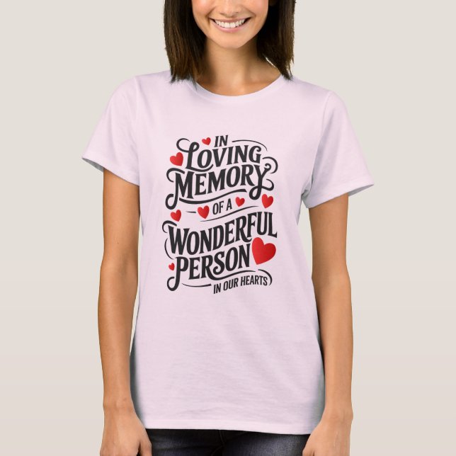 Título: En el amoroso diseño de camisetas de memor (Anverso)