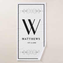 Toalla blanca y negra