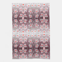 Toalla con flores de rojo y ciruela