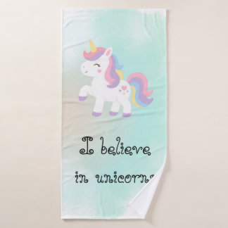 Toalla de baño Creo en Unicornios
