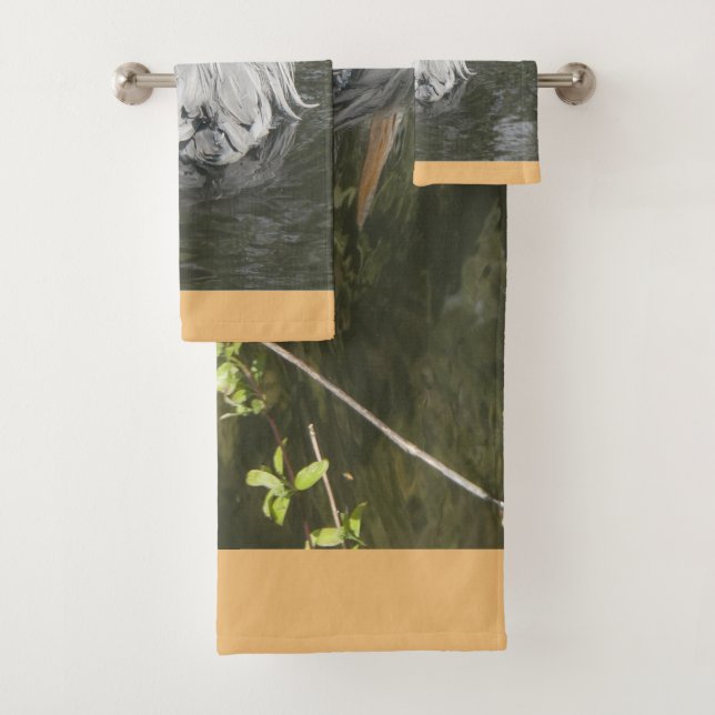 Toalla de baño de garza gris (In situ)