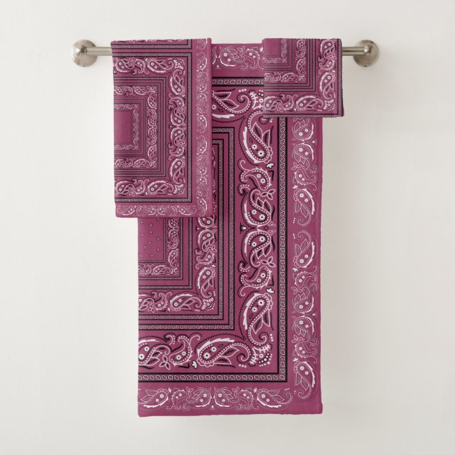 Toalla de baño rosa Bandanarama (In situ)
