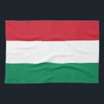 Toalla de cocina con bandera de Hungría<br><div class="desc">Mejora tu decoración de cocina con nuestra distintiva toalla de cocina con la bandera de Hungría. Esta toalla de cocina, elaborada con meticulosa atención a los detalles, celebra la herencia húngara y el orgullo nacional. La bandera de Hungría muestra tres franjas horizontales de rojo, blanco y verde que simbolizan fuerza,...</div>