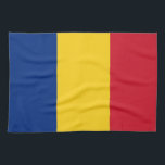 Toalla de cocina con bandera de Rumania<br><div class="desc">¡Celebra el patrimonio rumano en tu cocina con esta elegante toalla de cocina con la bandera de Rumania! Esta toalla de cocina, elaborada con meticulosa atención a los detalles, es más que un simple objeto práctico; es un tributo al orgullo rumano y a la identidad cultural. El diseño muestra orgullosamente...</div>