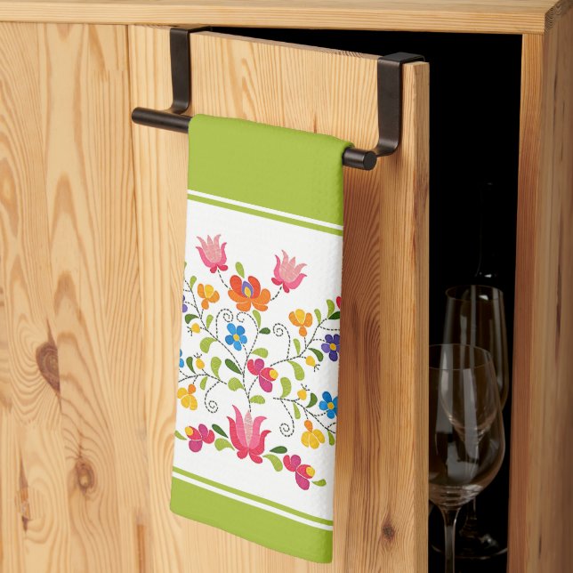 Toalla de cocina con bordado floral (Pliegue de tercios)