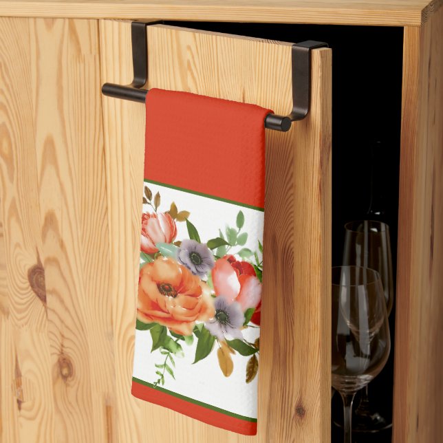 Toalla de cocina de flores de acuarela suave (Pliegue de tercios)