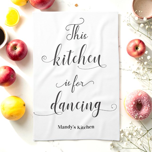 Toalla de cocina en blanco y negro para baile con  (Subido por el creador)