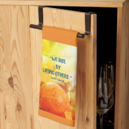 Toalla de cocina "Nos levantamos levantando a otro