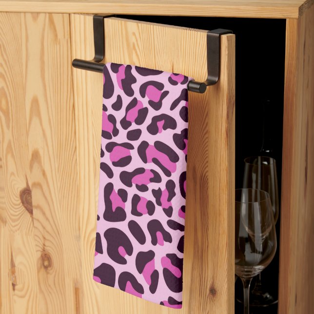 Toalla de cocina retro de leopardo magenta (Pliegue de tercios)