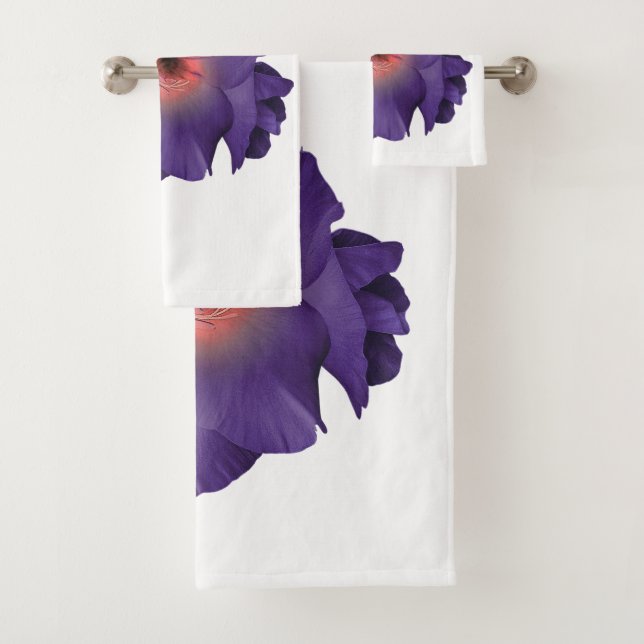 Toalla de espada Lily Indigo Rosa (In situ)