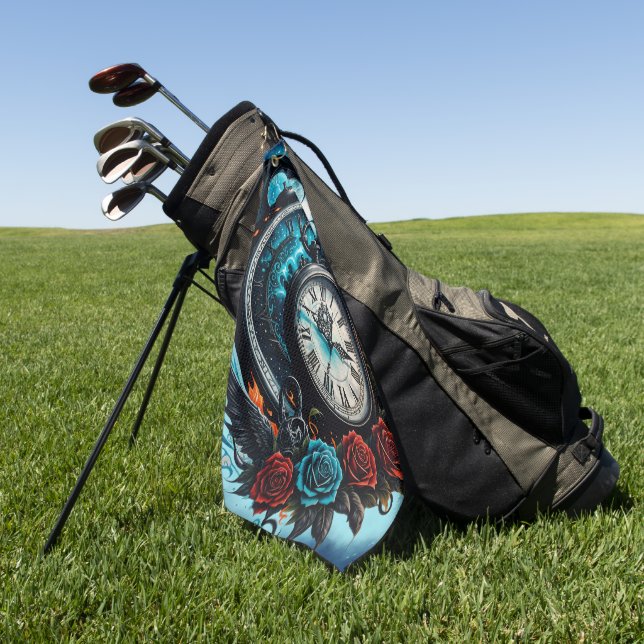 Toalla De Golf El reloj en la niebla del infinito. (Verde)