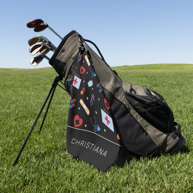 Toalla De Golf Enfermero RN personalizado | Patrón médico Médica (Verde)