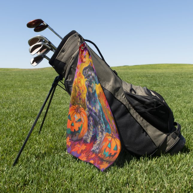 Toalla De Golf Escandaloso Perro Schnauzer Halloween Bruja Y Cala (Verde)