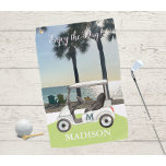 Toalla De Golf Fun Golf Cart Beach Monograma<br><div class="desc">¿Te gusta la playa? ¿Te gusta jugar al golf? Una bella escena de playa y un divertido carrito de golf para el amante del golf al que le gusta jugar con estilo -o simplemente le encanta jugar- personalizado con nombre de pila — personalizado y único. O, obtén uno por ti...</div>