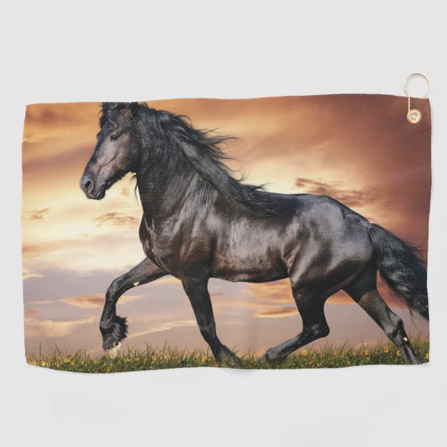 Toalla De Golf Hermoso caballo negro (Horizontal)