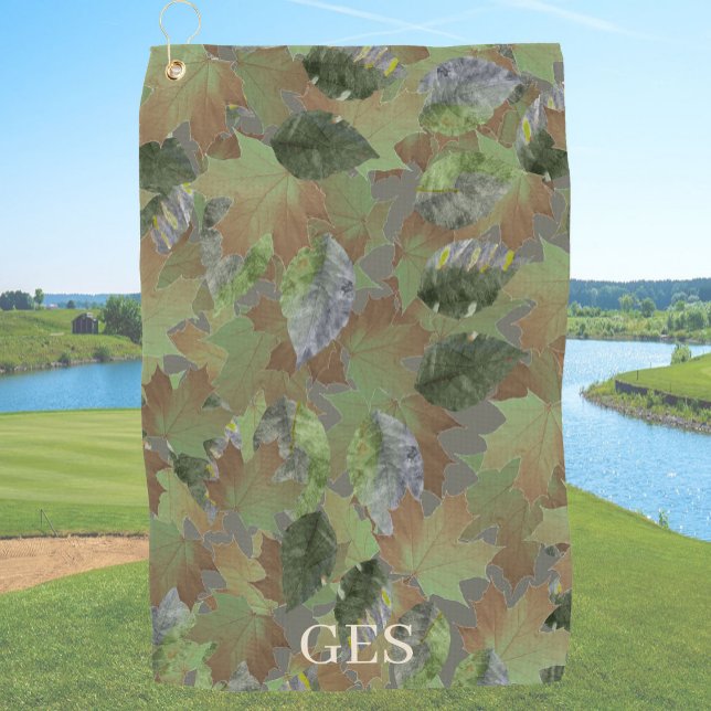 Toalla De Golf Hojas grises marrones Camuflaje con monograma pers (Subido por el creador)