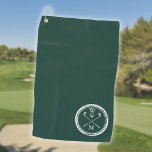 Toalla De Golf Iniciales de monograma personalizado verde esmeral<br><div class="desc">Personalice las iniciales para crear un único regalo de golf monogramado verde esmeralda. Diseñado por Thisisnotme©</div>