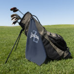 Toalla De Golf Monograma blanco azul marino personalizado<br><div class="desc">Esta toalla de golf personalizada presenta un monograma inicial de color azul grisáceo y un guión retro blanco sobre un fondo azul marino oscuro.</div>