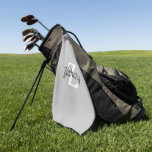 Toalla De Golf Monograma blanco gris de carbón vegetal personaliz<br><div class="desc">Esta toalla de golf personalizada presenta un código inicial de monograma blanco y un nombre de retro gris de carbón vegetal sobre un fondo gris claro.</div>
