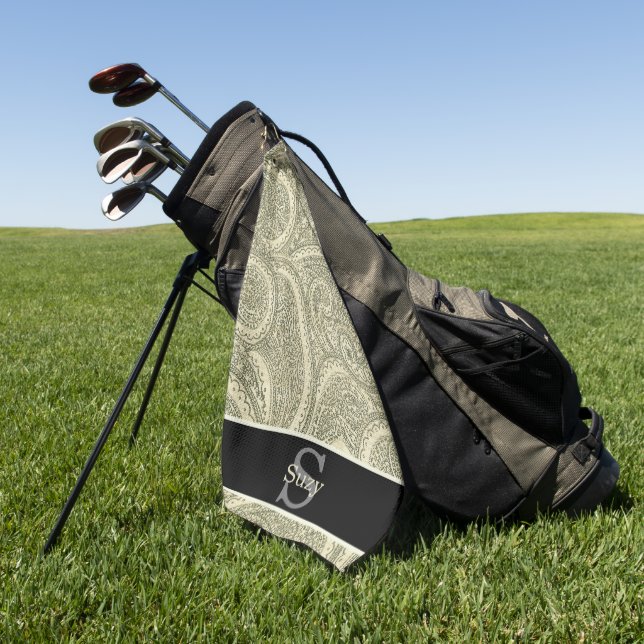 Toalla De Golf Monograma inicial de Paisley negro y blanco elegan (Verde)