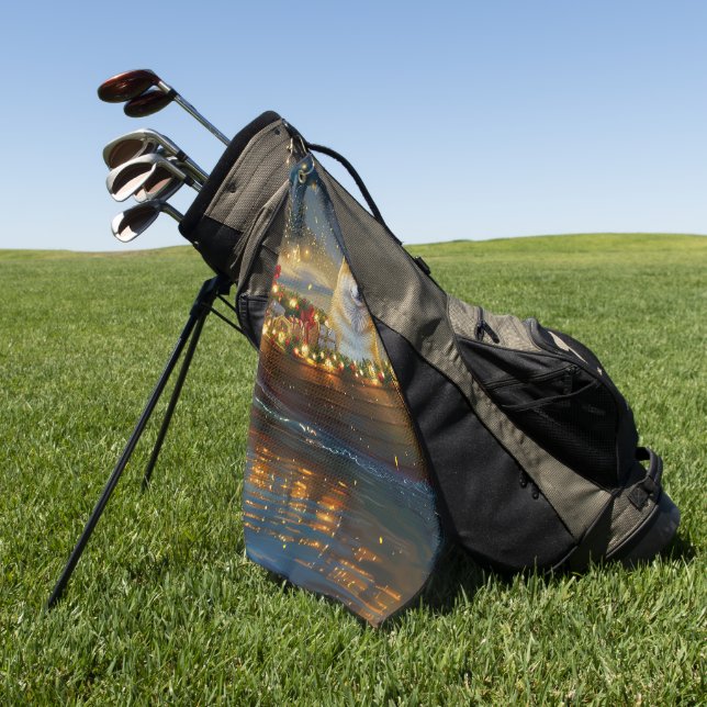 Toalla De Golf Navidades de Akita norteamericanos disfrutan de un (Verde)