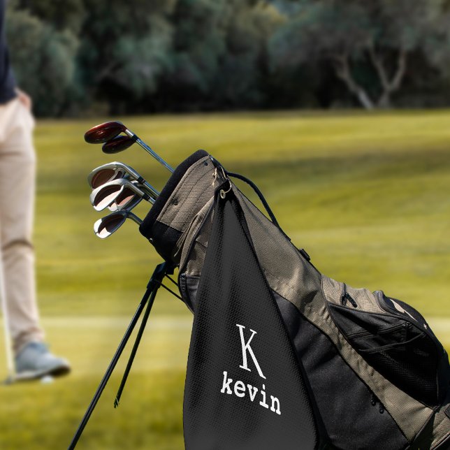 Toalla De Golf Nombre de monograma de hombres personalizados en b (Subido por el creador)