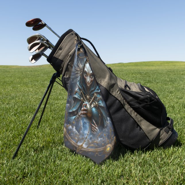 Toalla De Golf Oráculo Celestial – Guardián Entre las Estrellas.  (Verde)