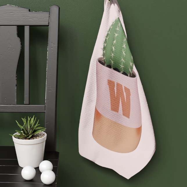 Toalla De Golf Planta de cactus monogramada rosa y verde (🌵For plant lovers, gardeners and golfers. Just add your initial 🌵)