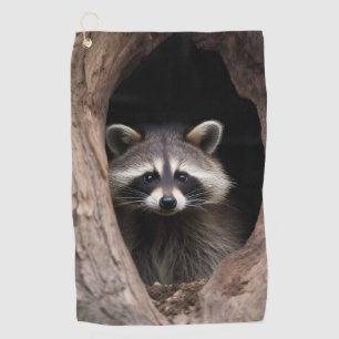 Toalla De Golf Racoon en la cueva del árbol