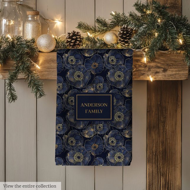 Toalla de lujo Navy Gold personalizada con acento  (Navy Gold Lux Towel Custom Name Floral Accent)