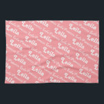 Toalla de nombre personalizada rosa<br><div class="desc">escriba su propio nombre en esta toalla haciendo clic en el botón personalizado</div>