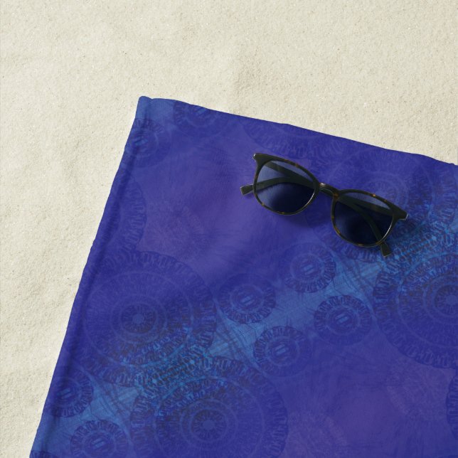 Toalla De Playa Aceptación | Medallones Blue Indigo Violet Boho (In situ)