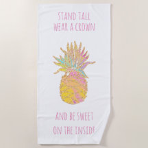 Arcoiris y piña de oro son piña