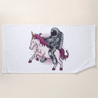Toalla De Playa Astronauta montando una camiseta de Unicornio rosa