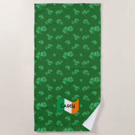 Toalla De Playa Bandera irlandesa con tréboles personalizada