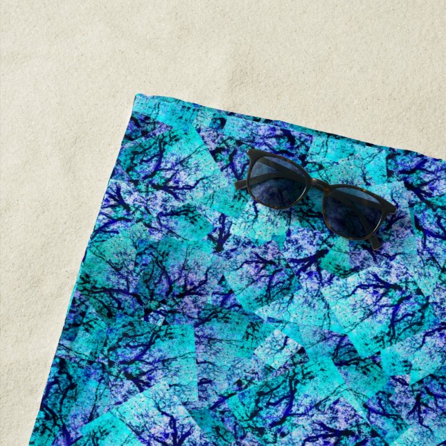 Toalla De Playa **"Bloom etéreo: Abstract Blue Jacarandas"** (In situ)