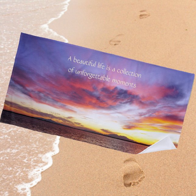 Toalla De Playa Breathtaking sunset over the sea   (Subido por el creador)